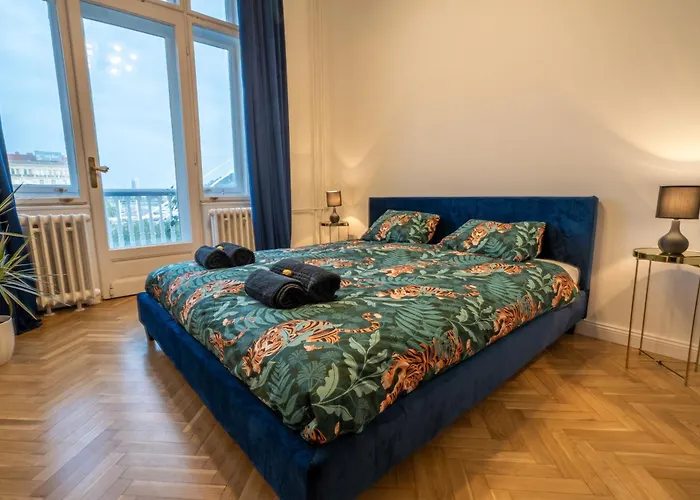 Budapest Riverfront Suite